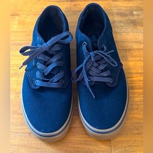 Men’s Atwood Skate Shoes from Vans. Size 10